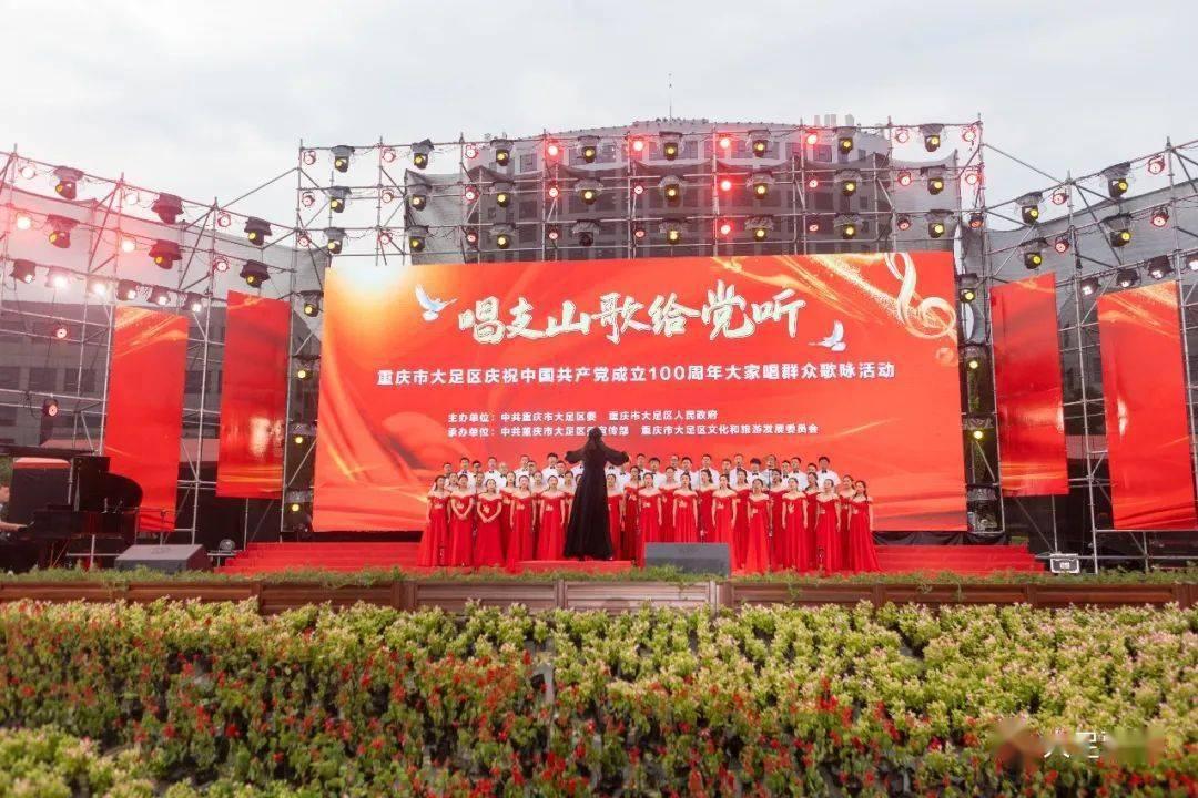 小宝贝打网球